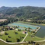 1 Bedroom Awesome In Appartamento *