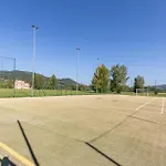 1 Bedroom Awesome In *