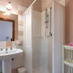 1 Bedroom Awesome In Appartamento *