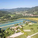1 Bedroom Awesome In *